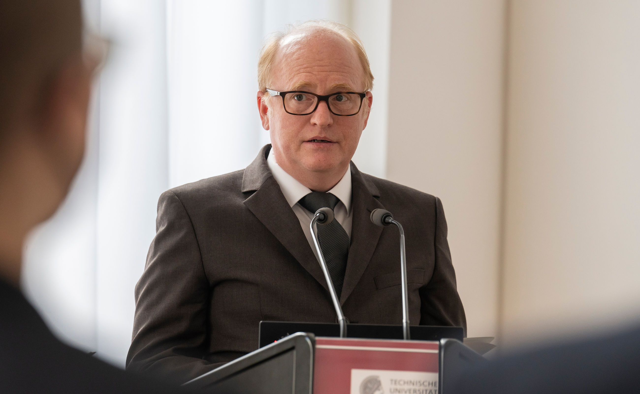 Dr. Andreas Noback